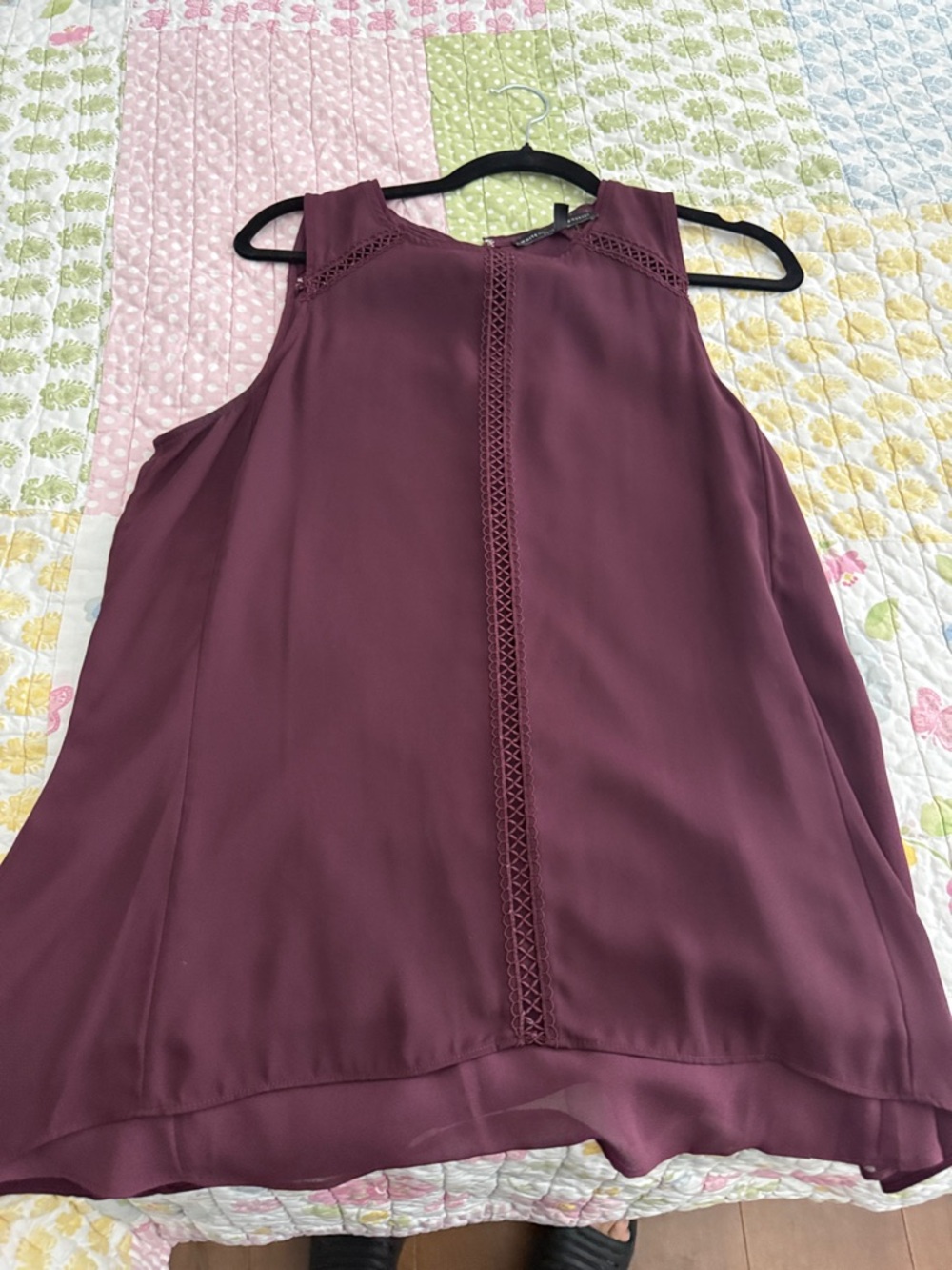 White House Black Market Sleeveless Lace-Trim Camisole - Burgundy